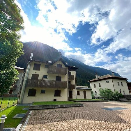 Bianchina - Bilocale Con Giardino Privato Apartamento Valdisotto Exterior foto